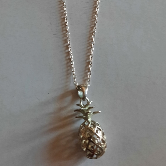🌬♥️Pineapple Silver Pendant Necklace - Picture 2 of 7